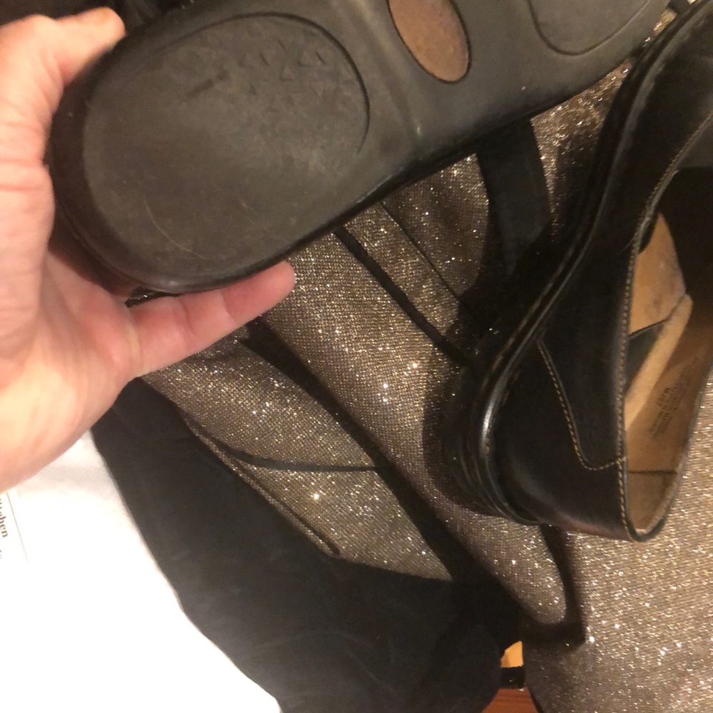 Born black leather size 39/8 shoes excellent